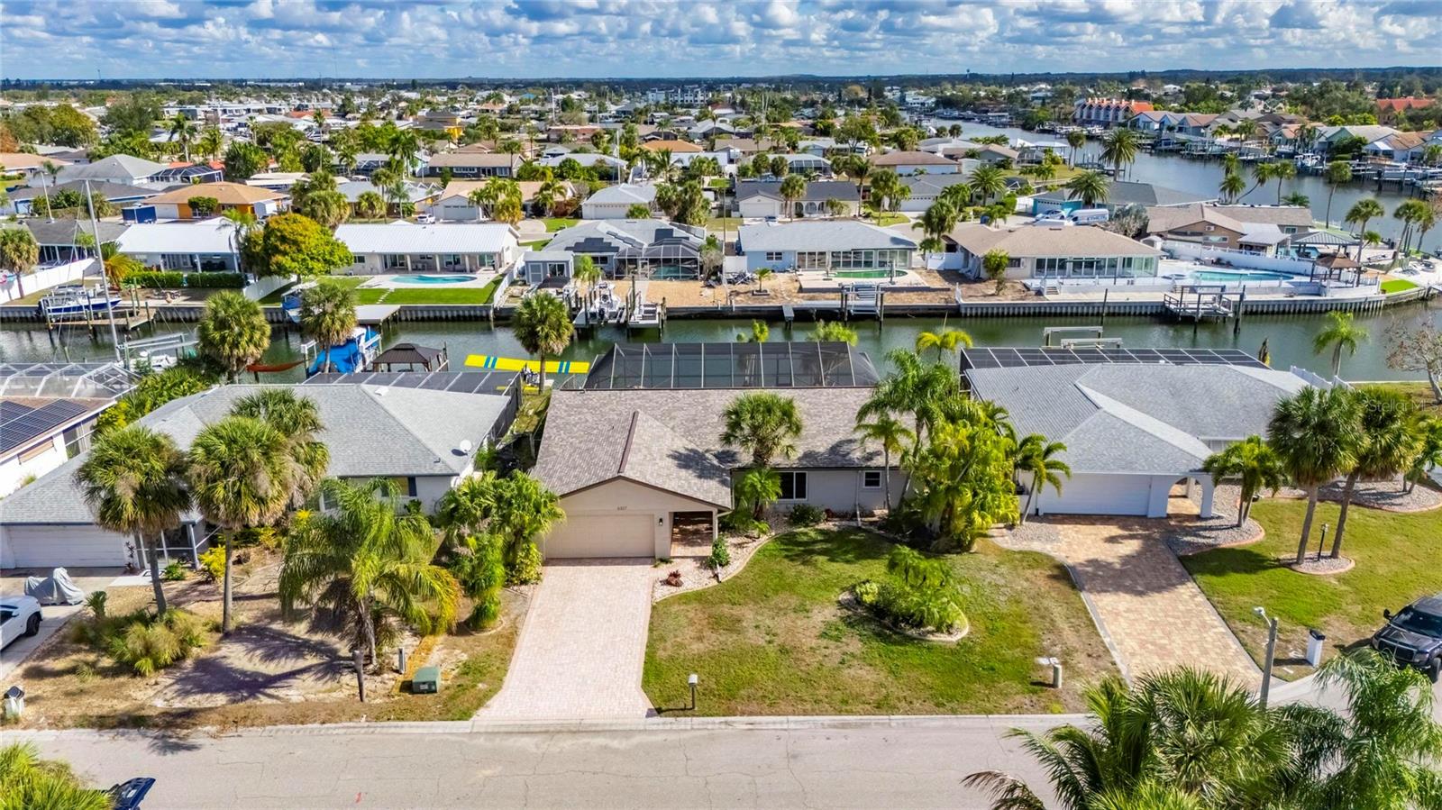 Image 59 of 75 For 6307 Cottonwood Lane