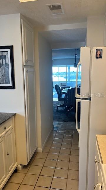 Image 16 of 22 For 1847 Shore Drive S 709