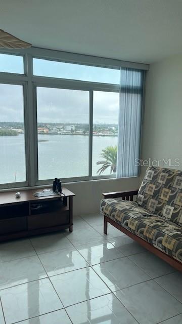 Image 5 of 22 For 1847 Shore Drive S 709