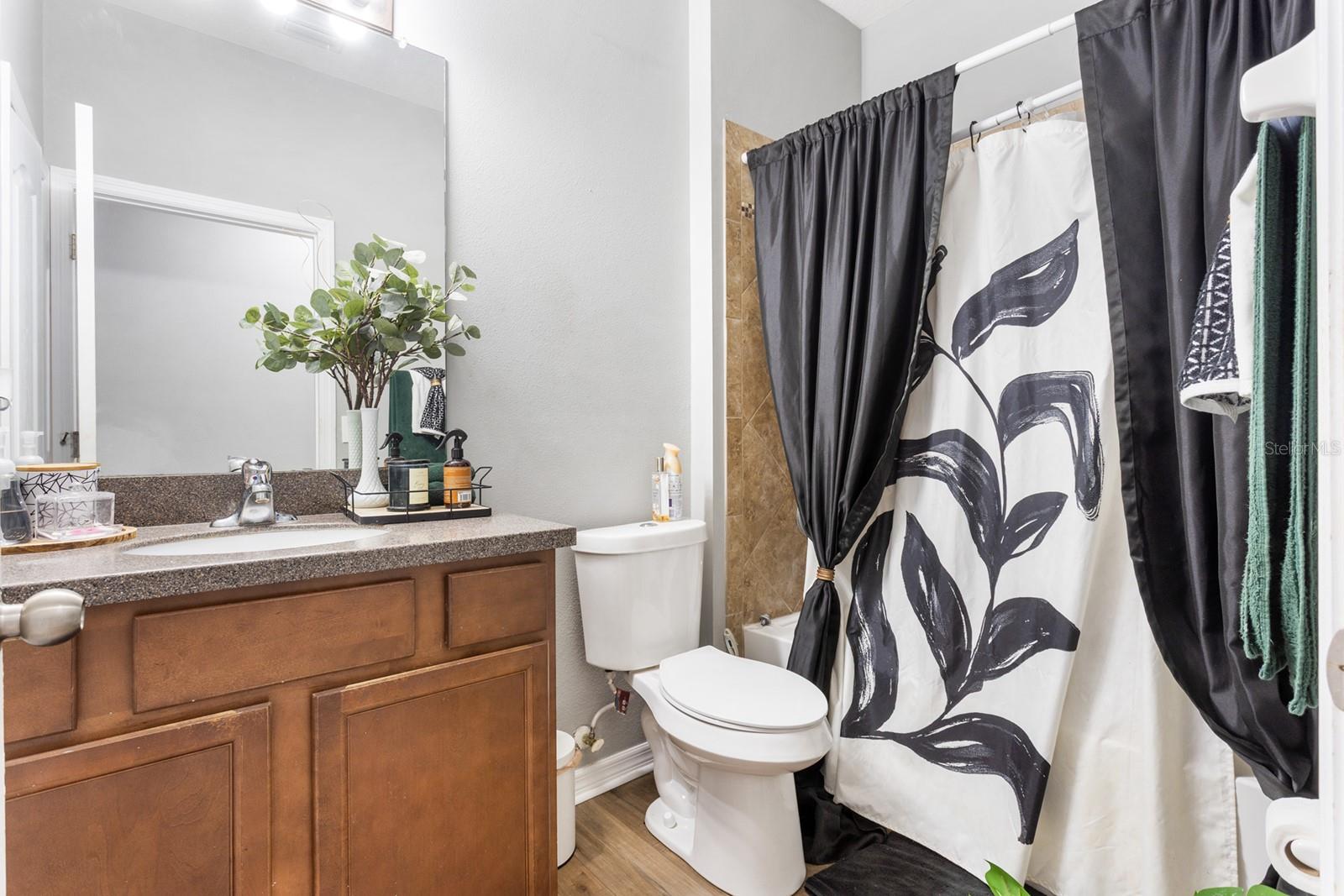 Image 12 of 40 For 8602 Tidal Breeze Drive