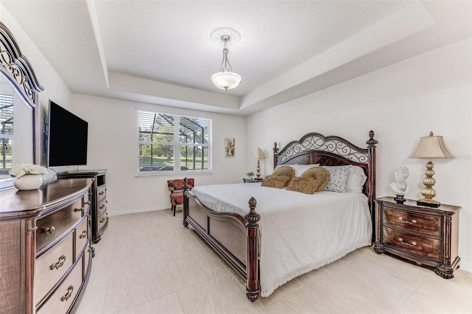 Image 19 of 62 For 337 Alicante Court