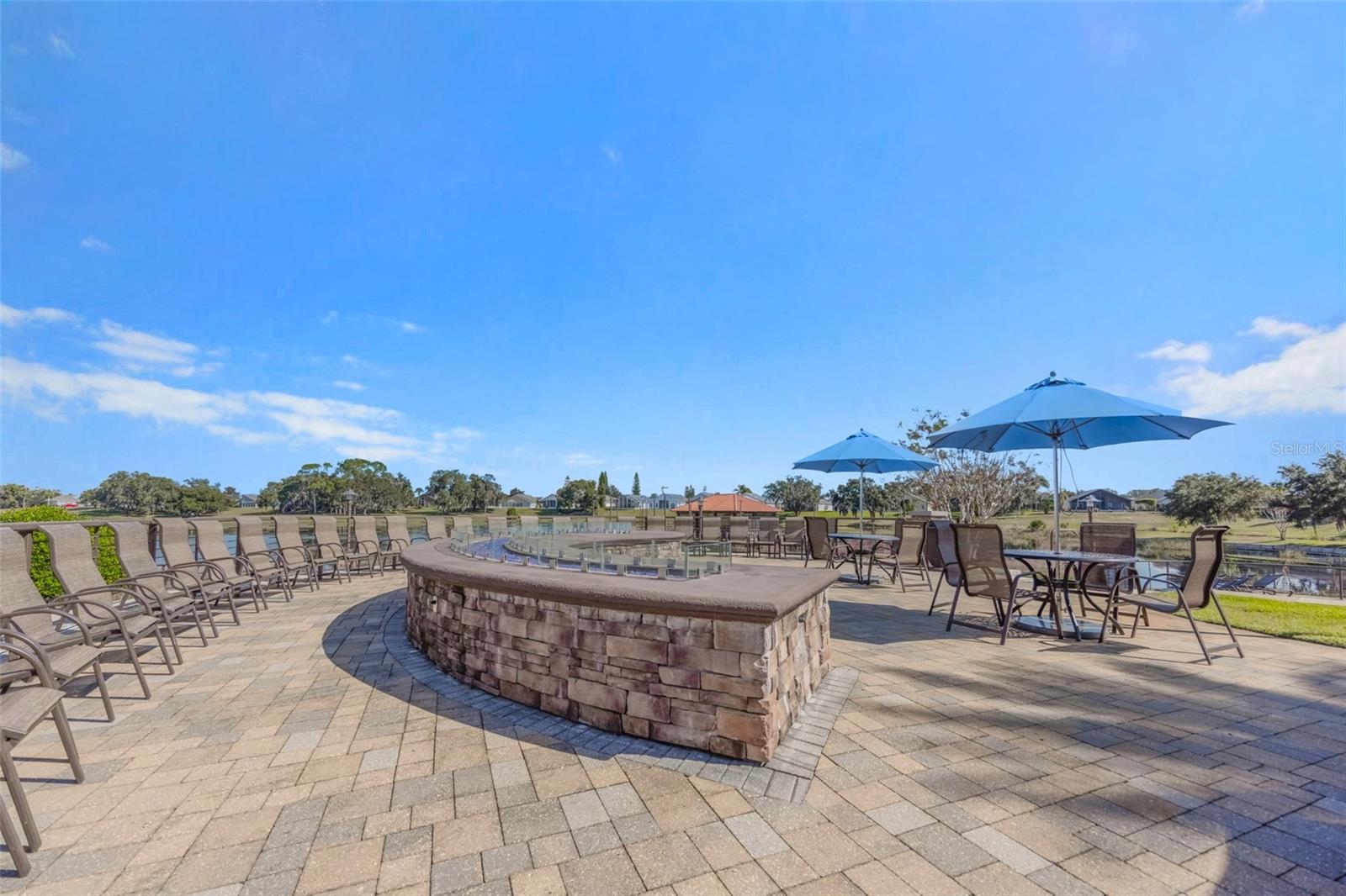 Image 46 of 62 For 337 Alicante Court