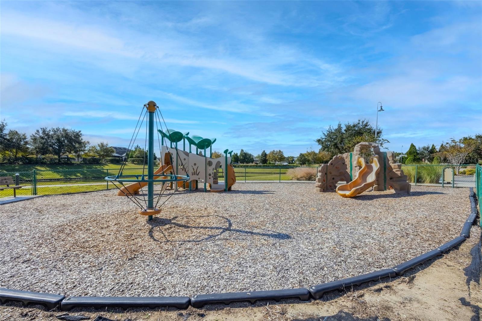 Image 52 of 62 For 337 Alicante Court