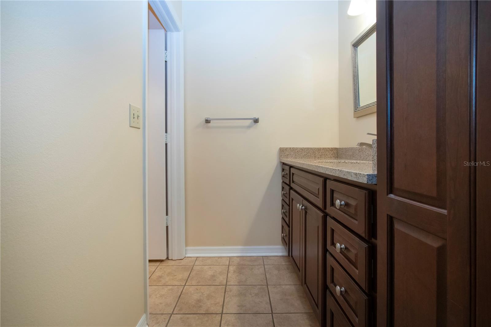 Image 41 of 62 For 1619 Faxton Drive