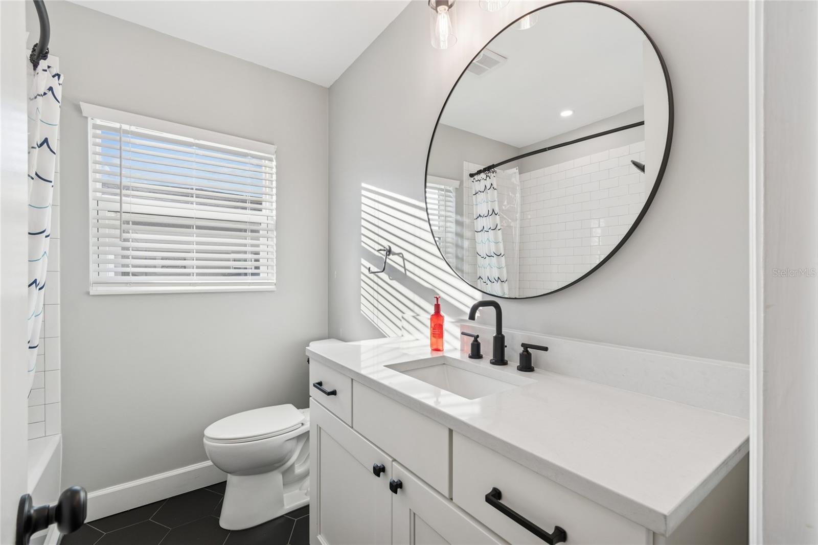 Image 18 of 30 For 4114 Fig Street