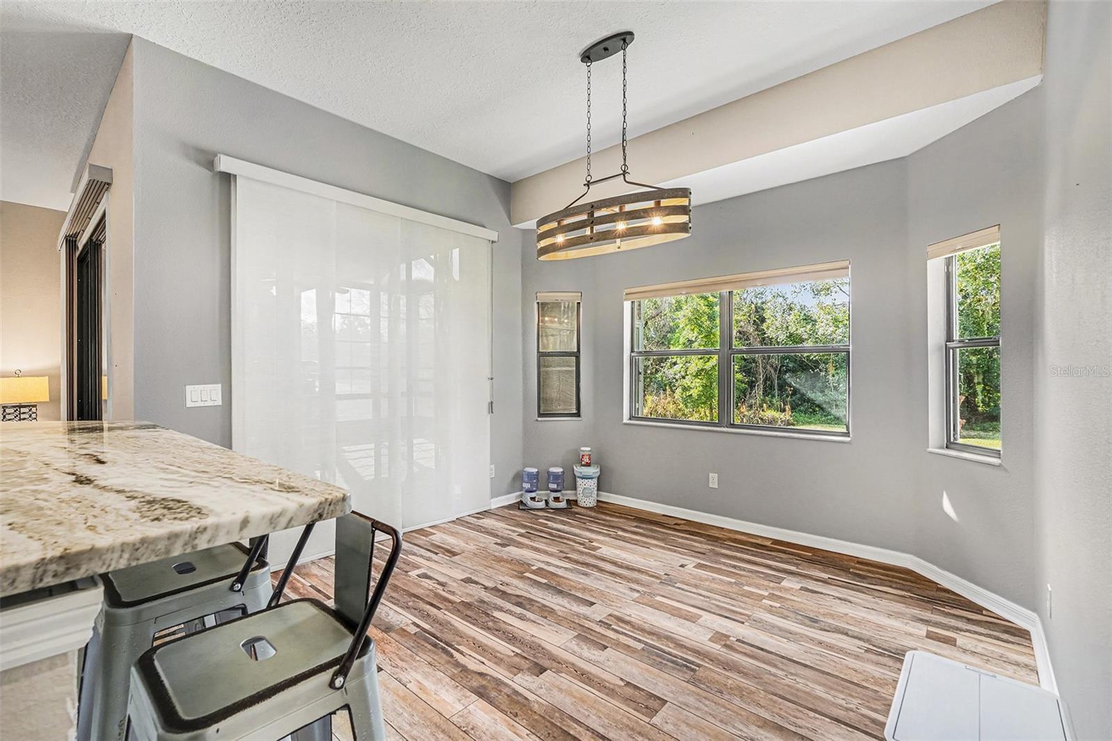 Image 14 of 30 For 3037 Folkestone Loop