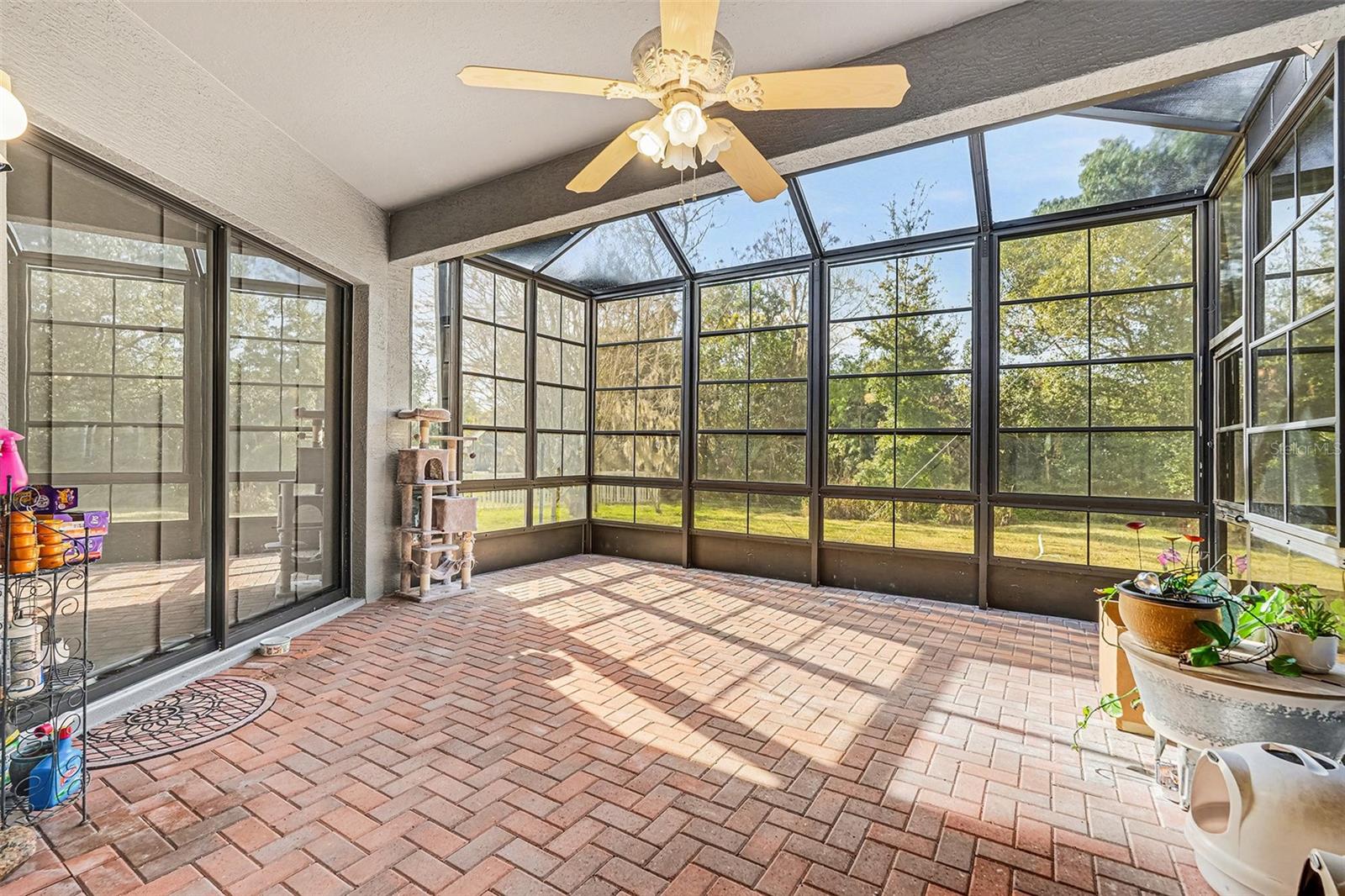 Image 16 of 30 For 3037 Folkestone Loop