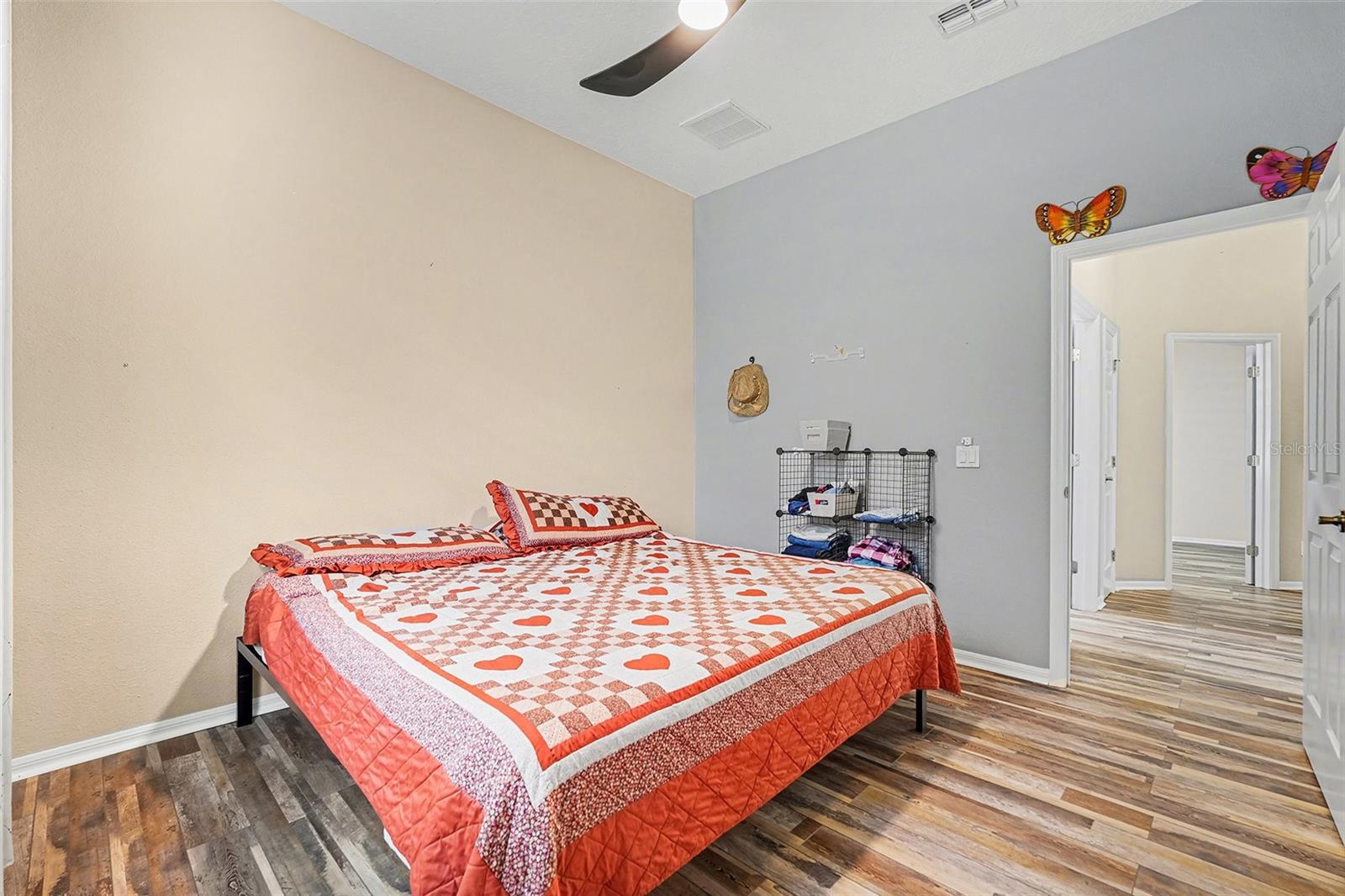 Image 24 of 30 For 3037 Folkestone Loop