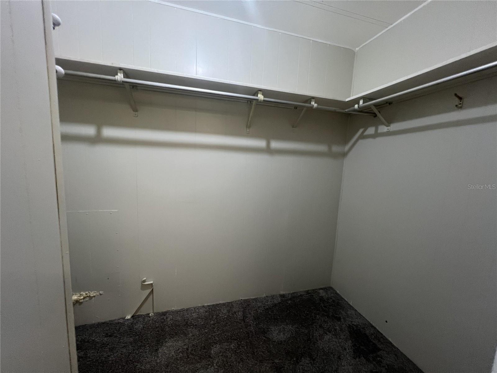 Image 19 of 27 For 1500 County Road 1  201