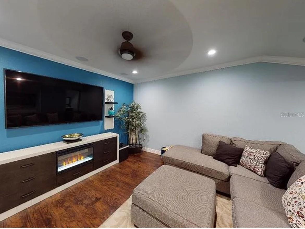 Image 13 of 18 For 12663 Flatwood Creek Drive