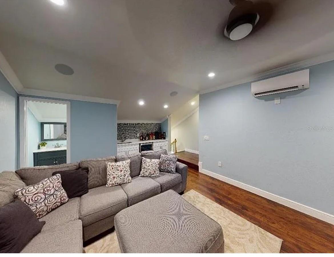 Image 14 of 18 For 12663 Flatwood Creek Drive