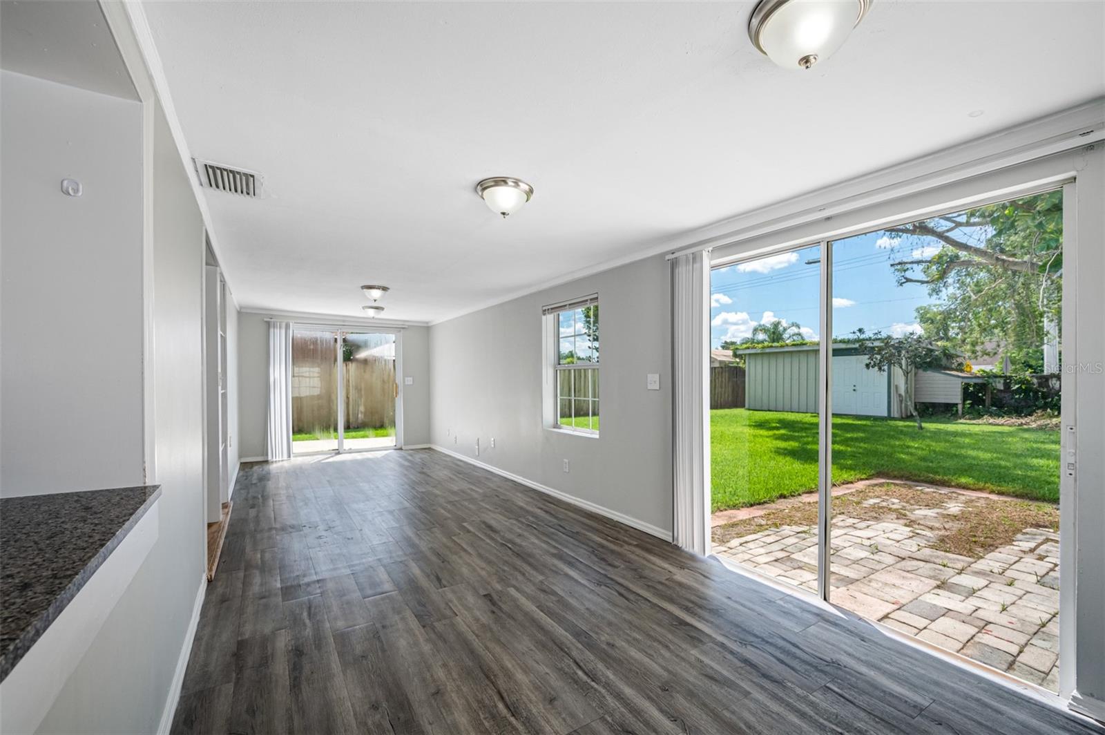 Image 13 of 30 For 1411 Thistledown Drive