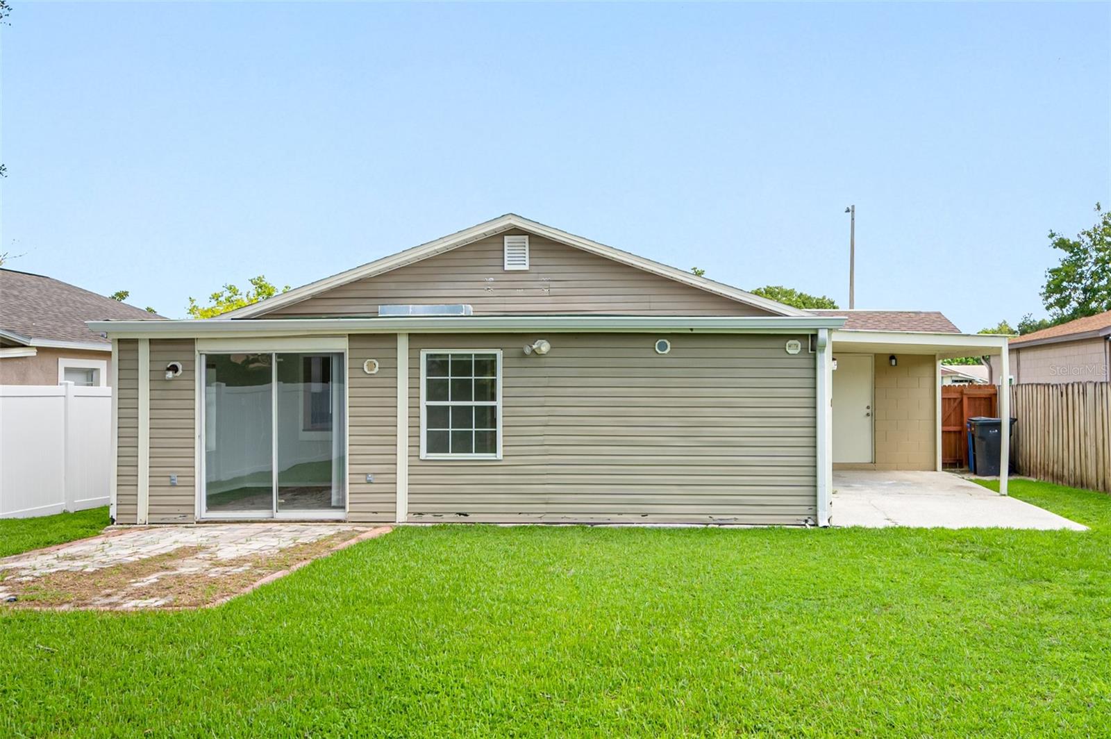 Image 27 of 30 For 1411 Thistledown Drive