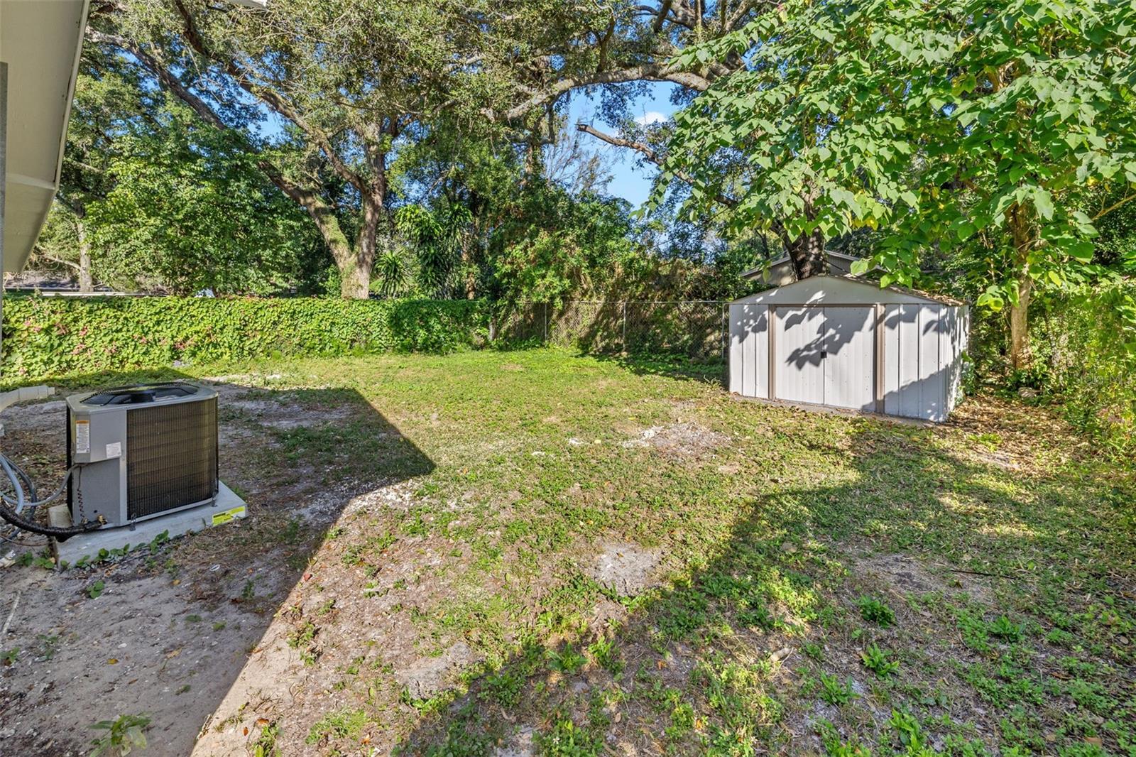 Image 32 of 33 For 1606 Osborne Avenue