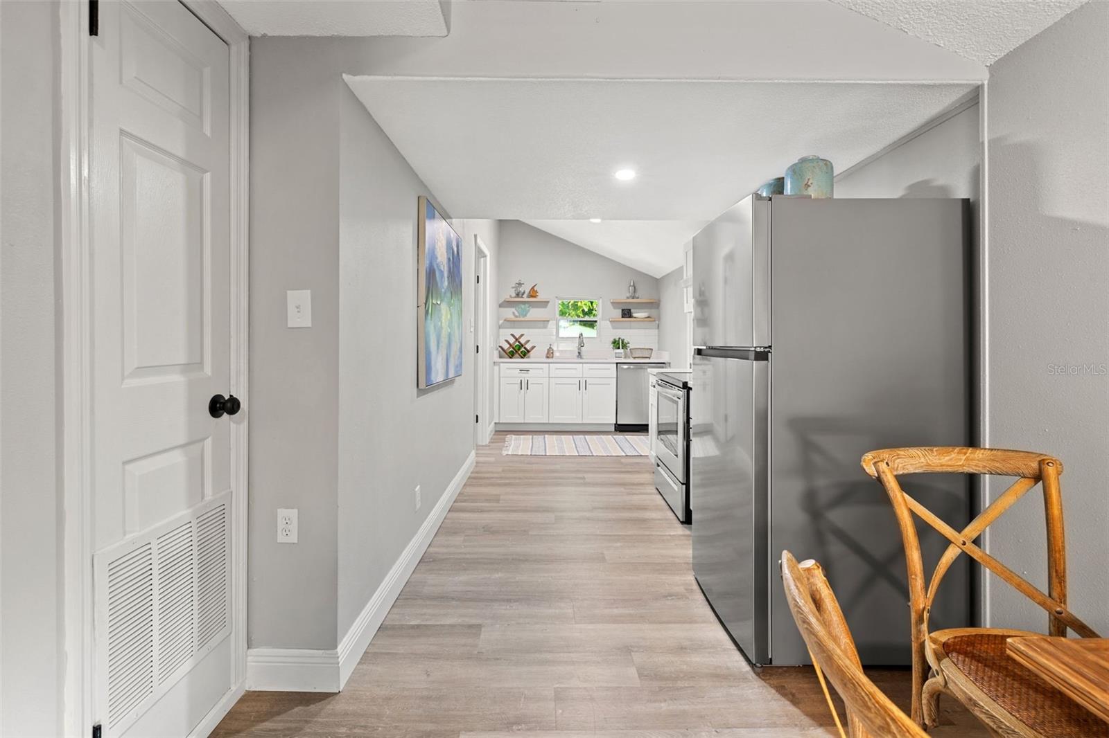 Image 6 of 33 For 1606 Osborne Avenue