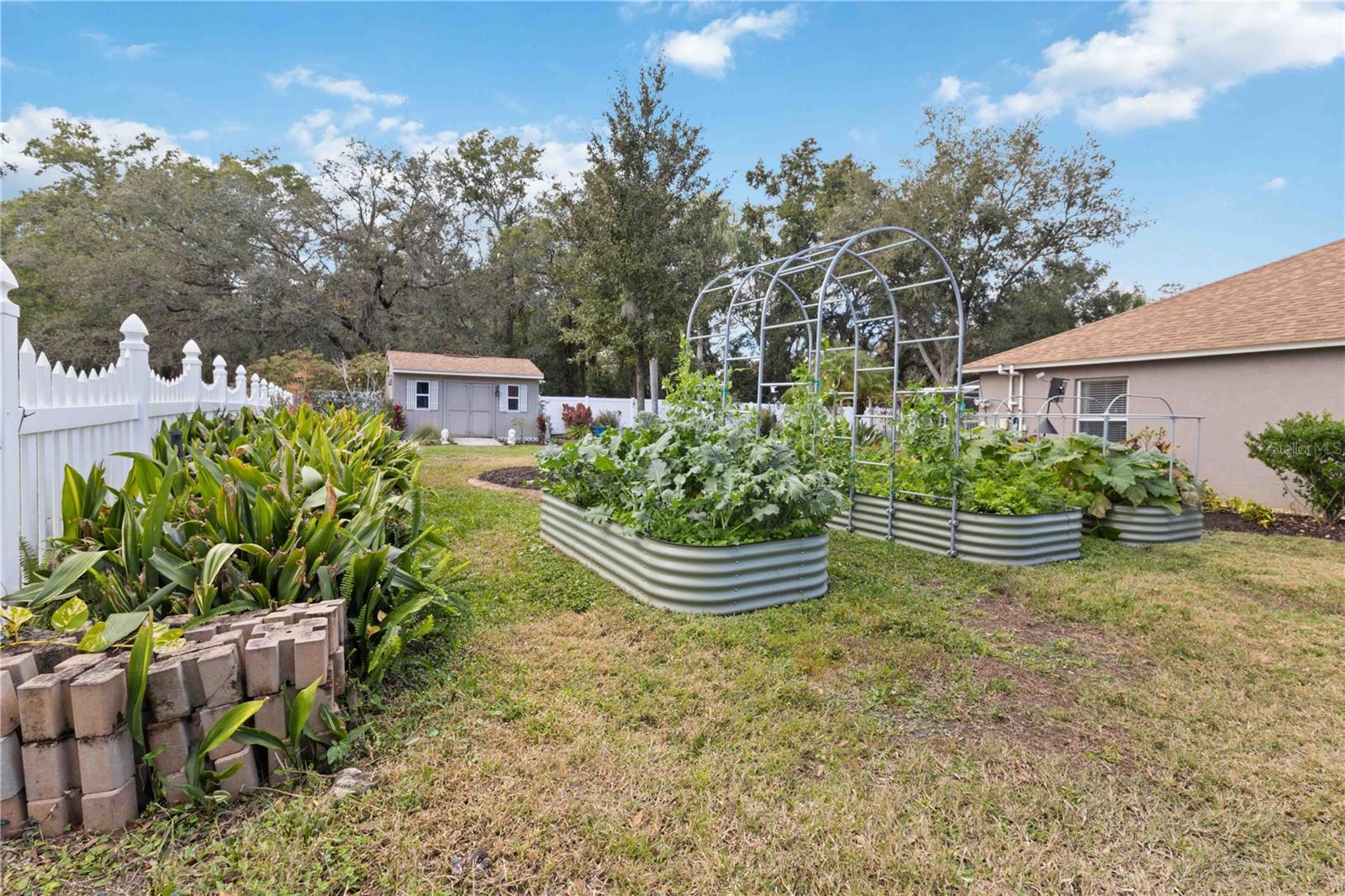 Image 33 of 43 For 8950 Aberdeen Creek Circle