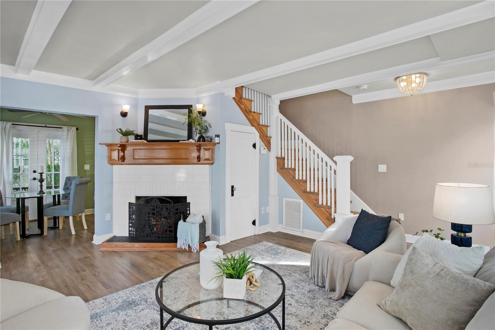 Image 11 of 36 For 937 5th Street N