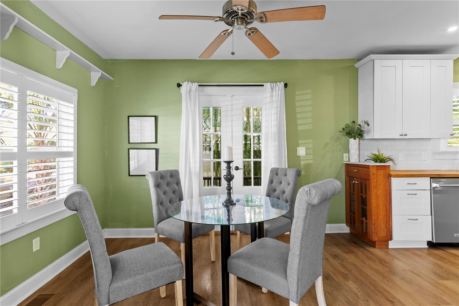 Image 14 of 36 For 937 5th Street N