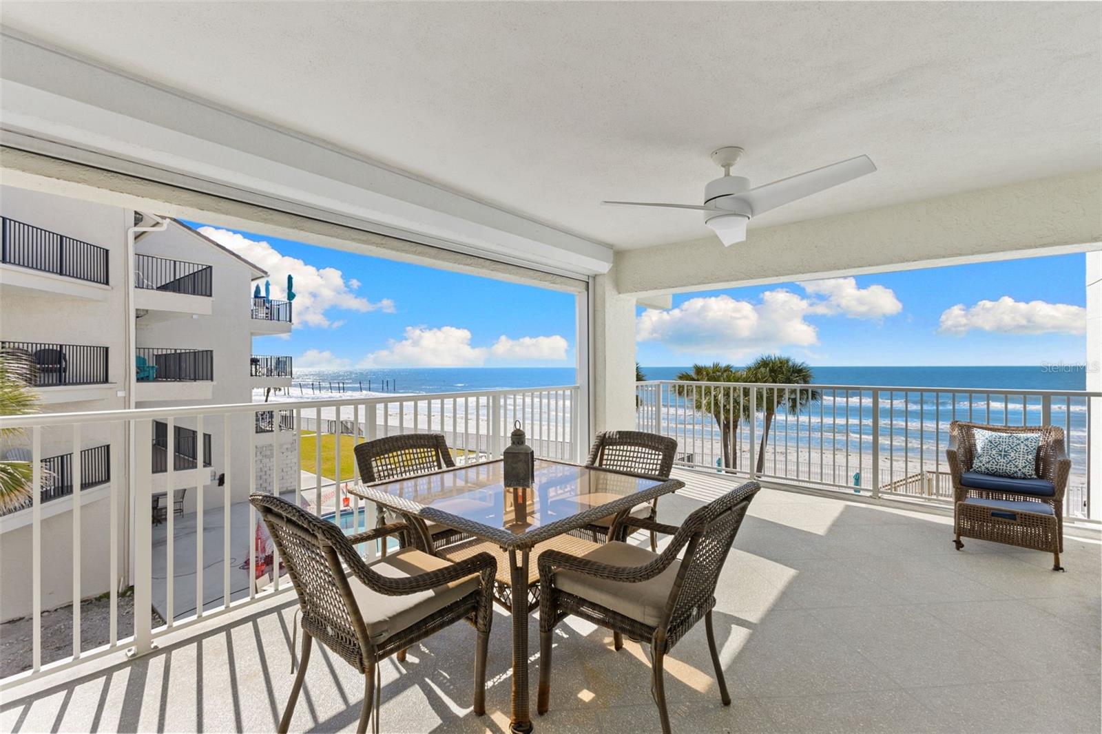 Listing photo id 32 for 16332 Gulf Boulevard 2b