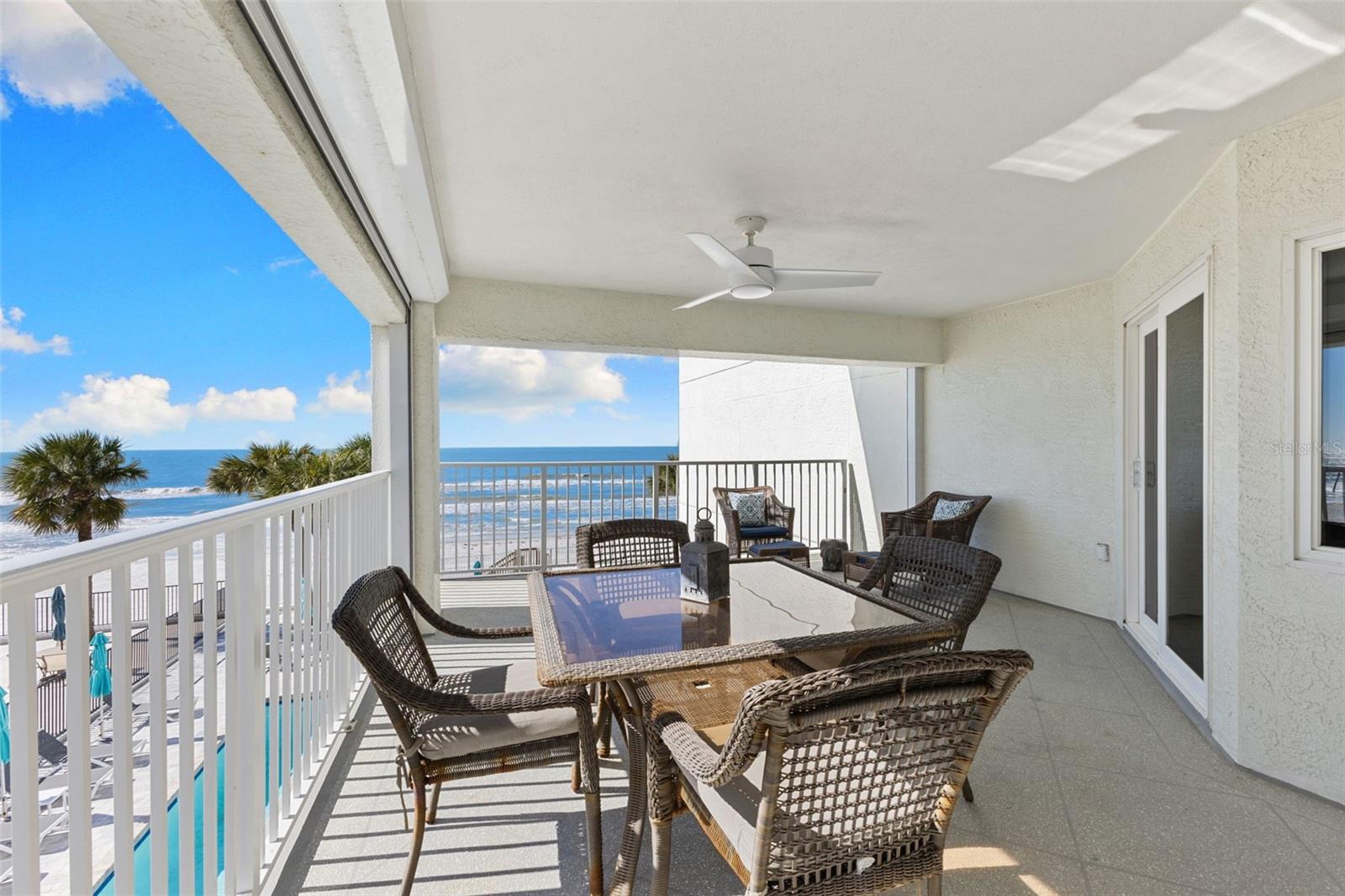 Listing photo id 33 for 16332 Gulf Boulevard 2b