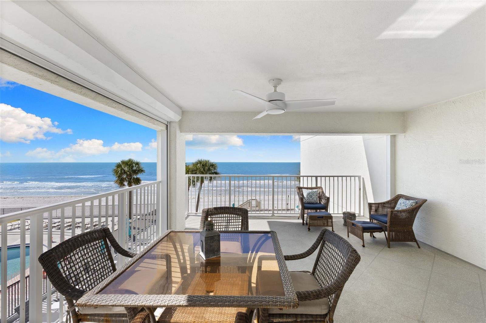 Listing photo id 34 for 16332 Gulf Boulevard 2b