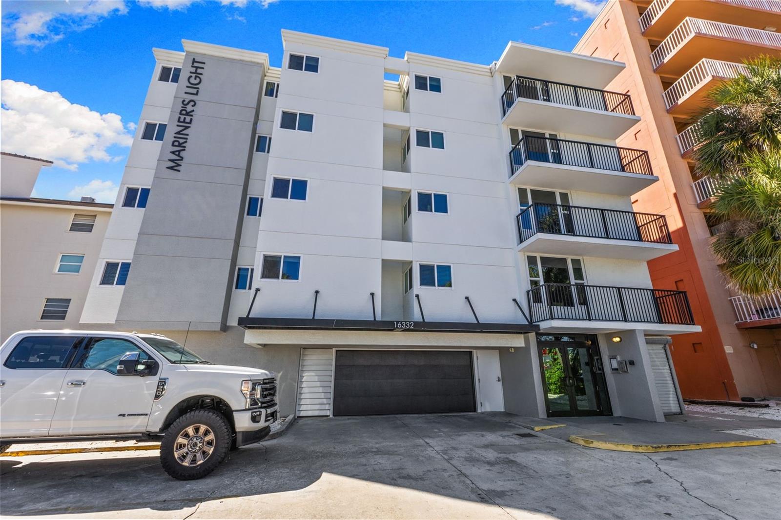 Listing photo id 49 for 16332 Gulf Boulevard 2b