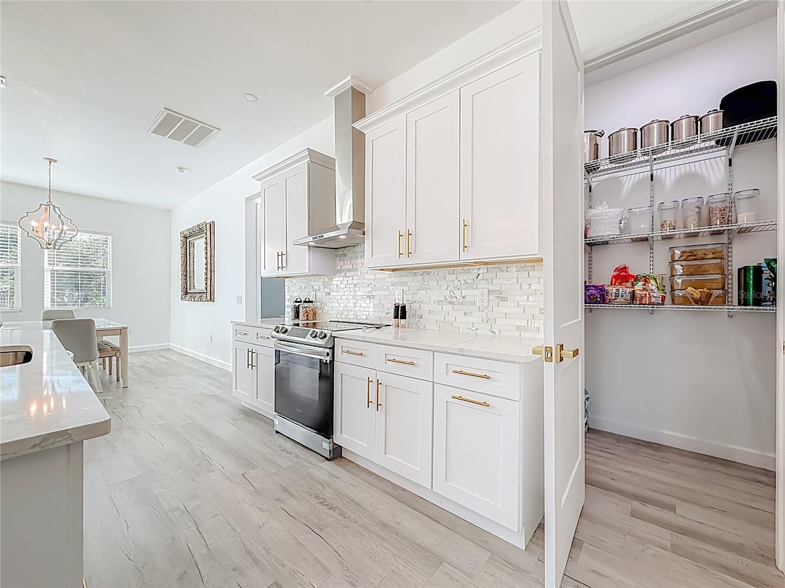 Image 10 of 44 For 1306 Lemon Street