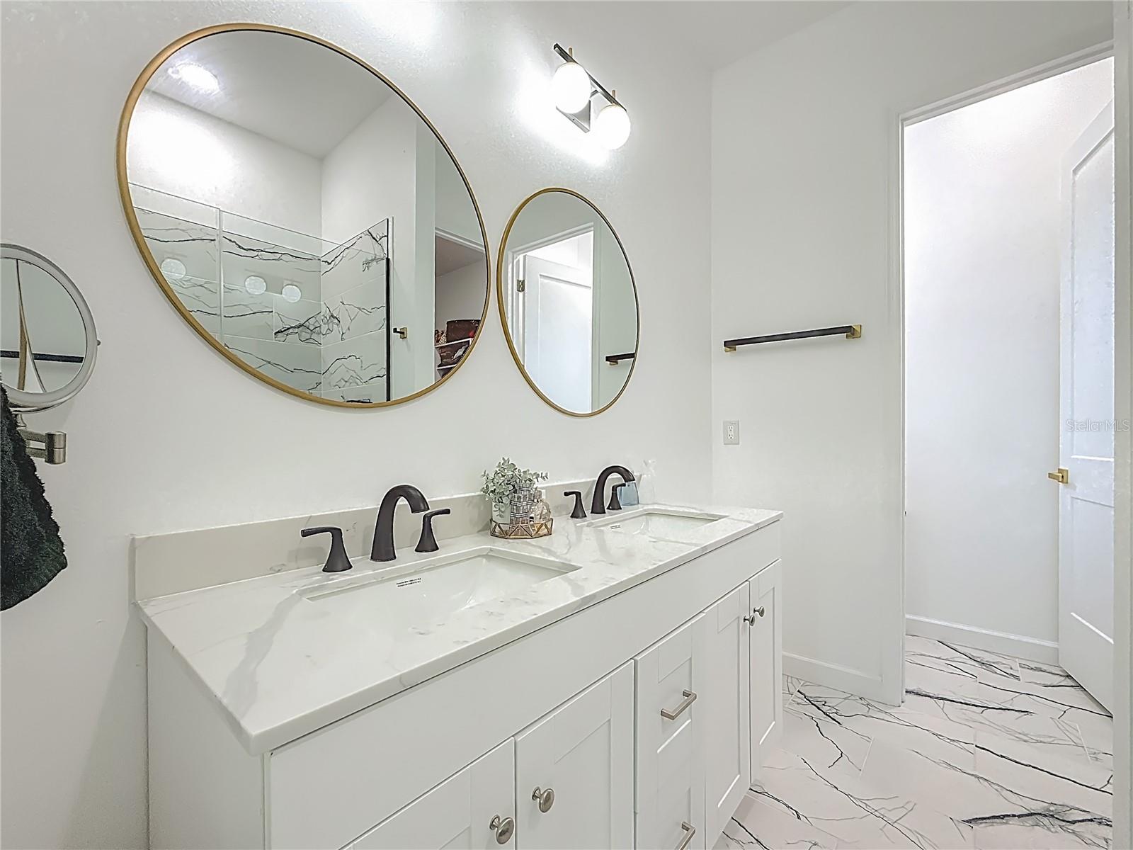 Image 16 of 44 For 1306 Lemon Street