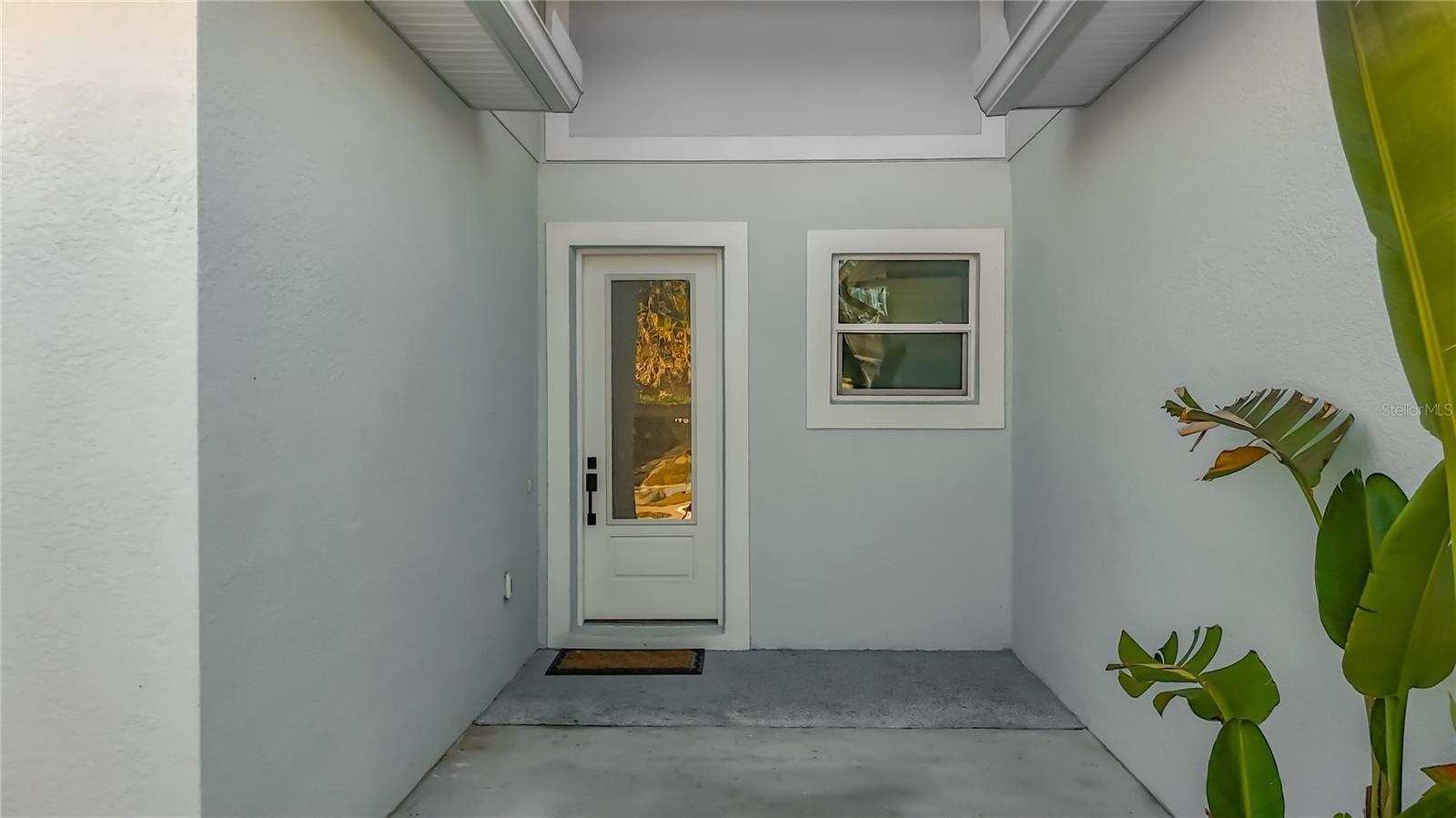 Image 2 of 44 For 1306 Lemon Street