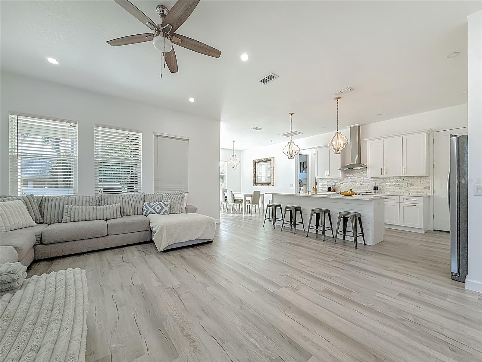 Image 3 of 44 For 1306 Lemon Street