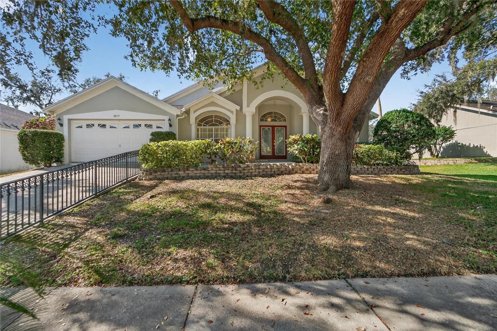 Image 3 of 73 For 4517 Oak River Circle