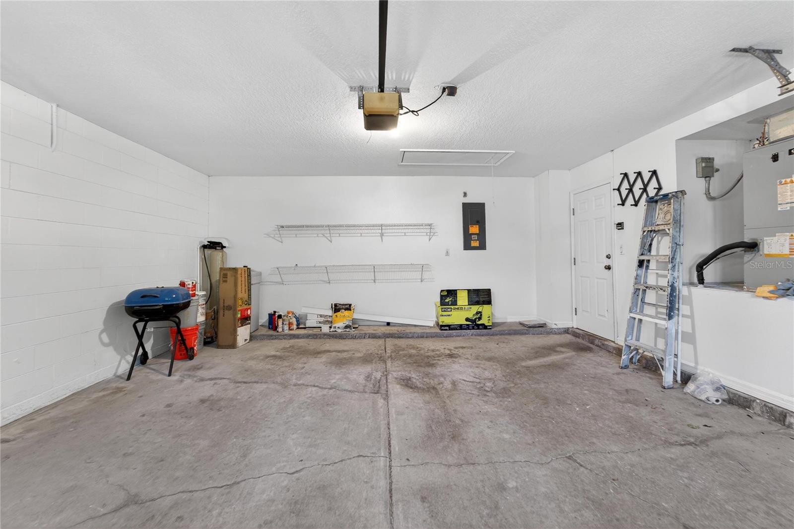 Image 63 of 73 For 4517 Oak River Circle