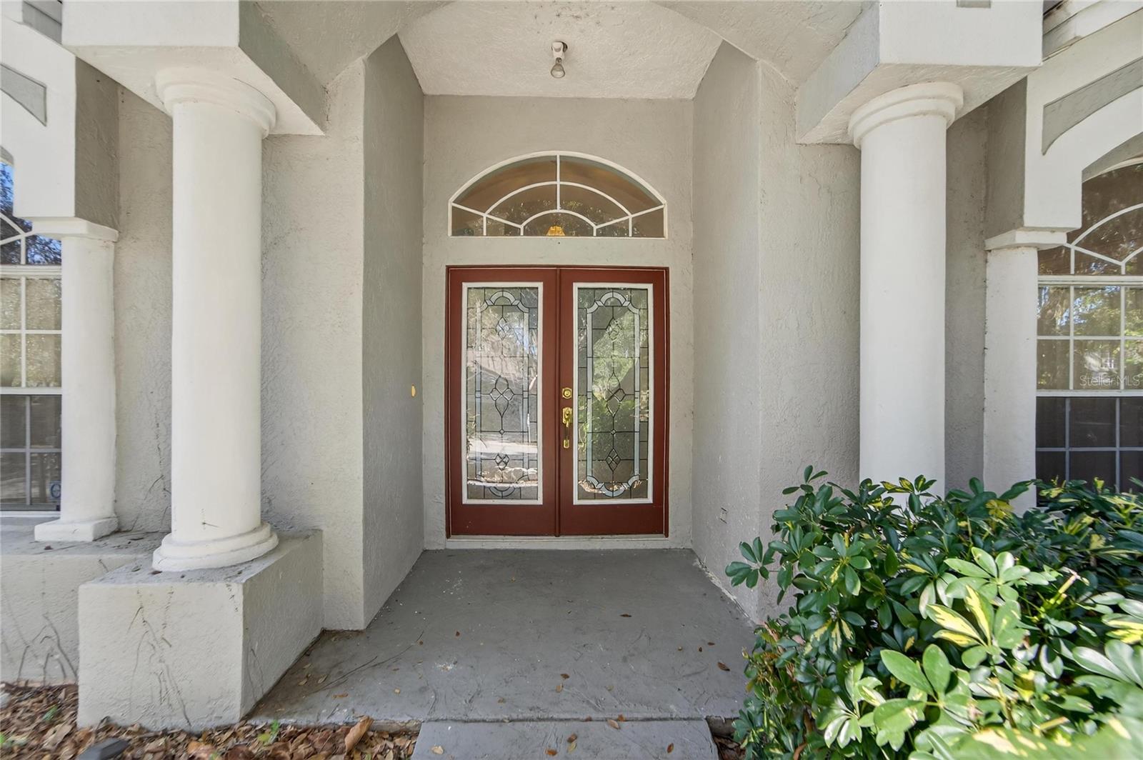 Image 7 of 73 For 4517 Oak River Circle