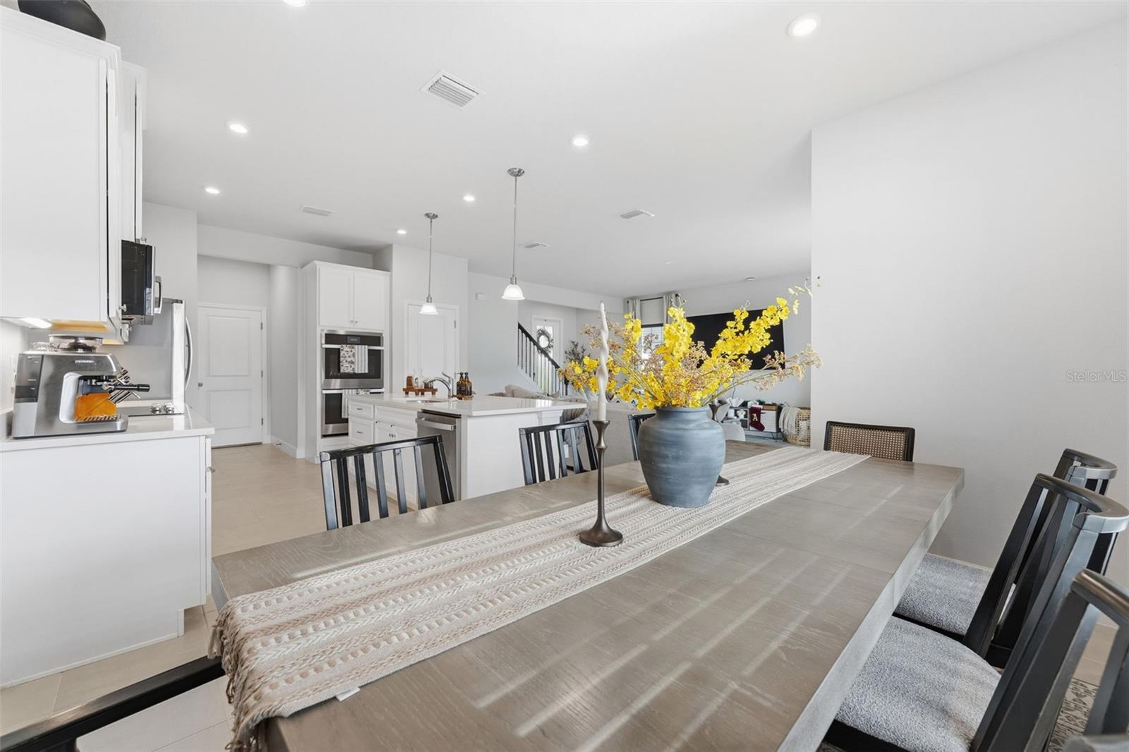 Image 11 of 31 For 14031 Crimson Avenue