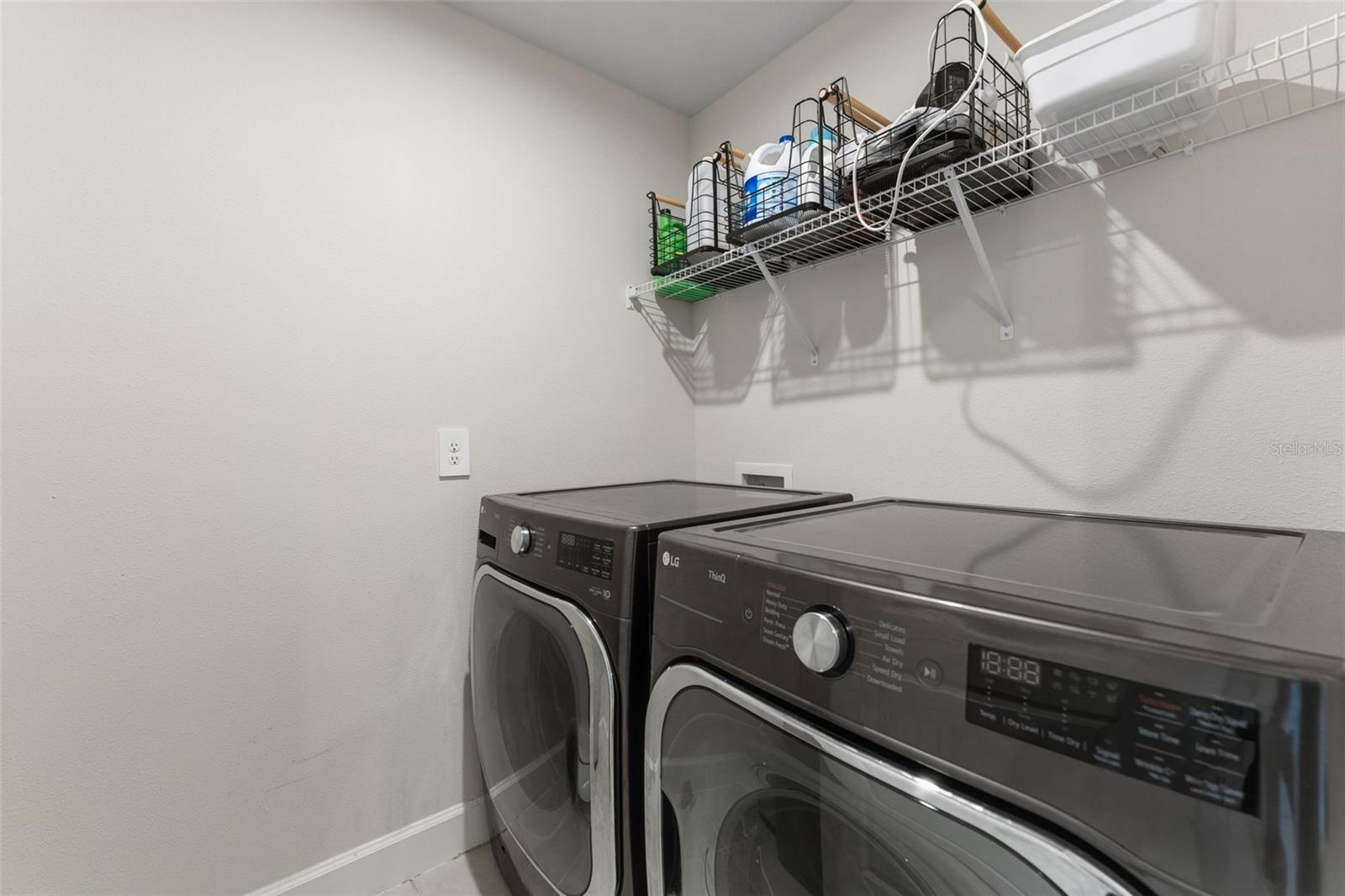 Image 24 of 31 For 14031 Crimson Avenue