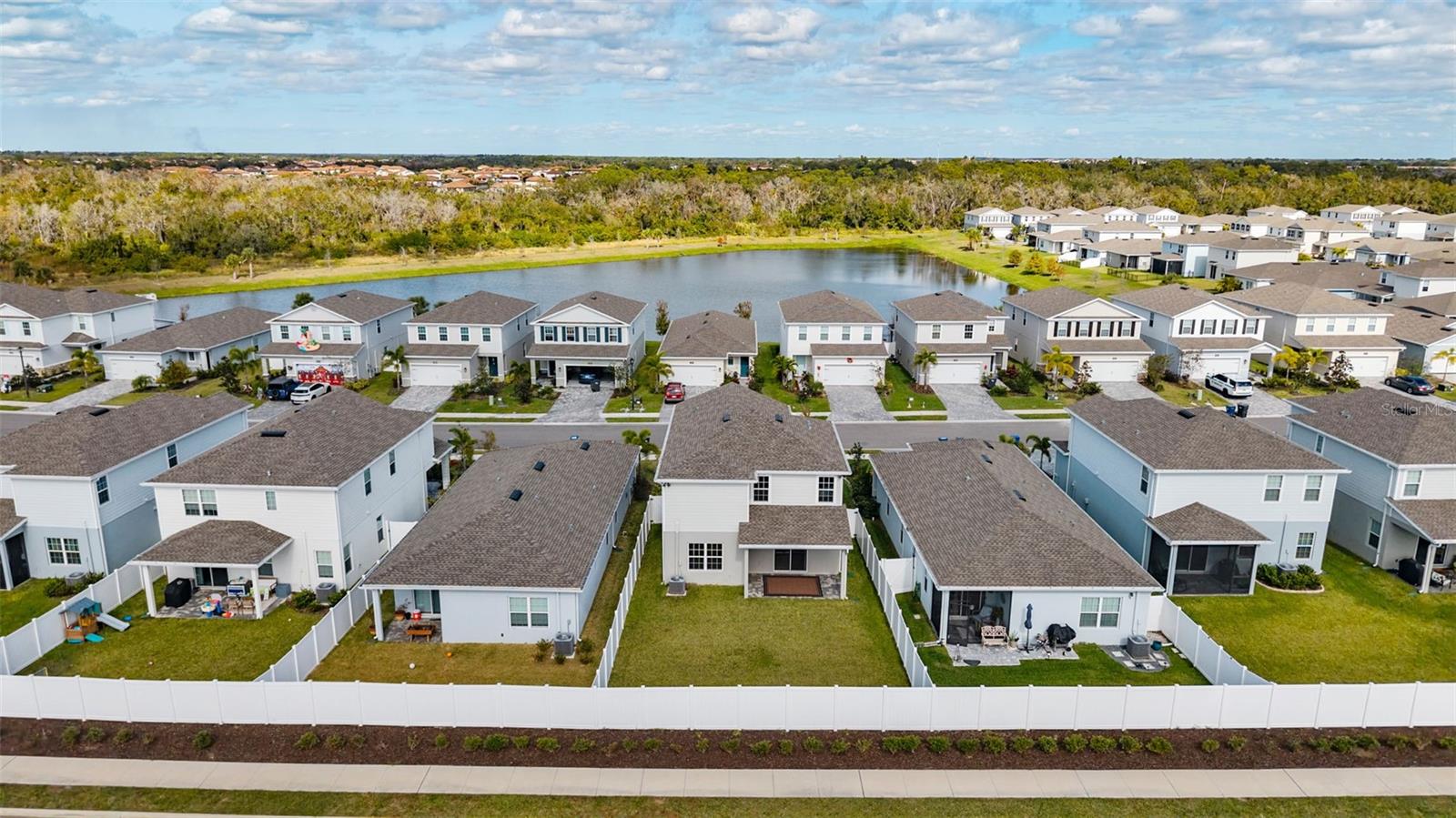 Image 29 of 31 For 14031 Crimson Avenue