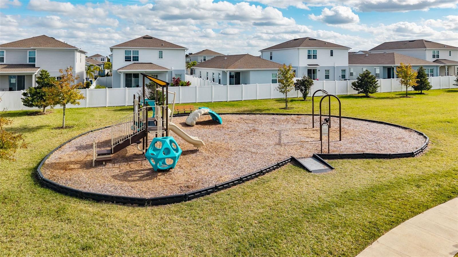 Image 30 of 31 For 14031 Crimson Avenue