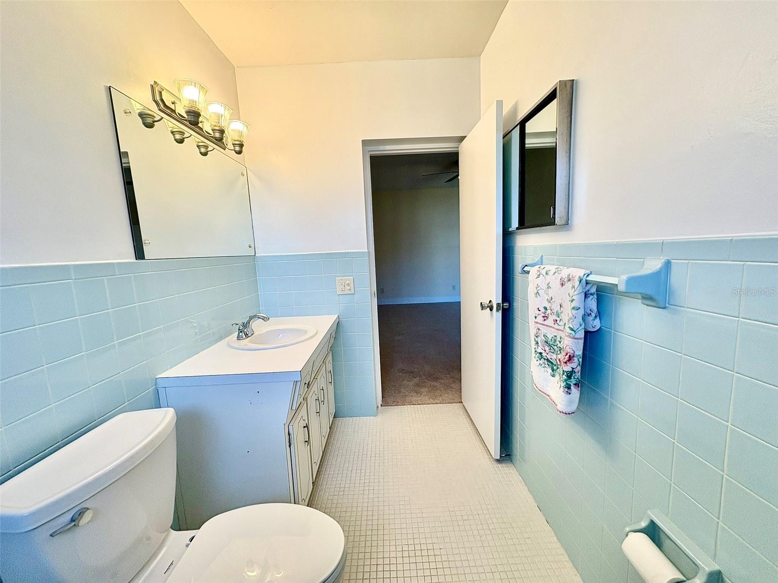 Image 17 of 45 For 2040 World Parkway Boulevard 58