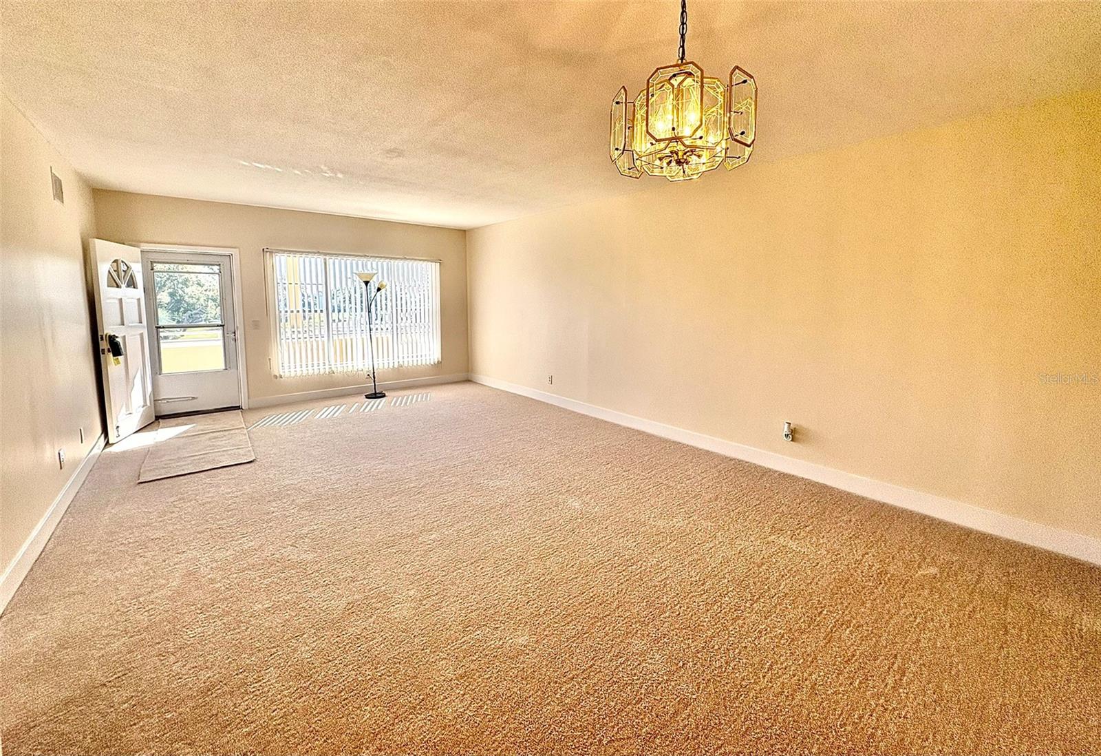 Image 8 of 45 For 2040 World Parkway Boulevard 58