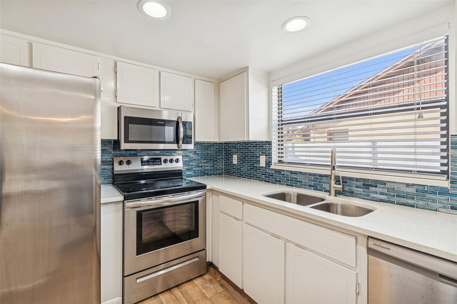 Image 20 of 55 For 2907 Narcissus Drive