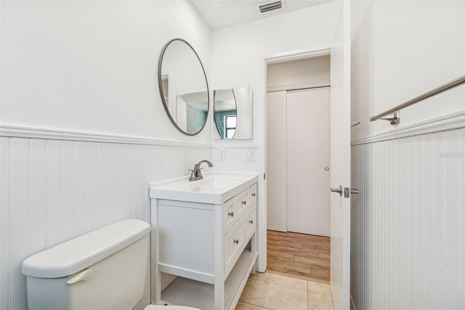 Image 41 of 55 For 2907 Narcissus Drive