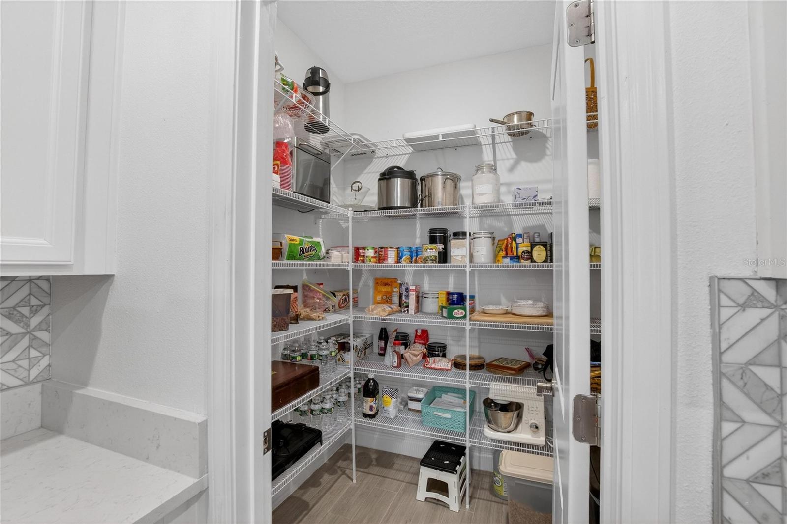 Image 11 of 66 For 16912 Anchor Root Street