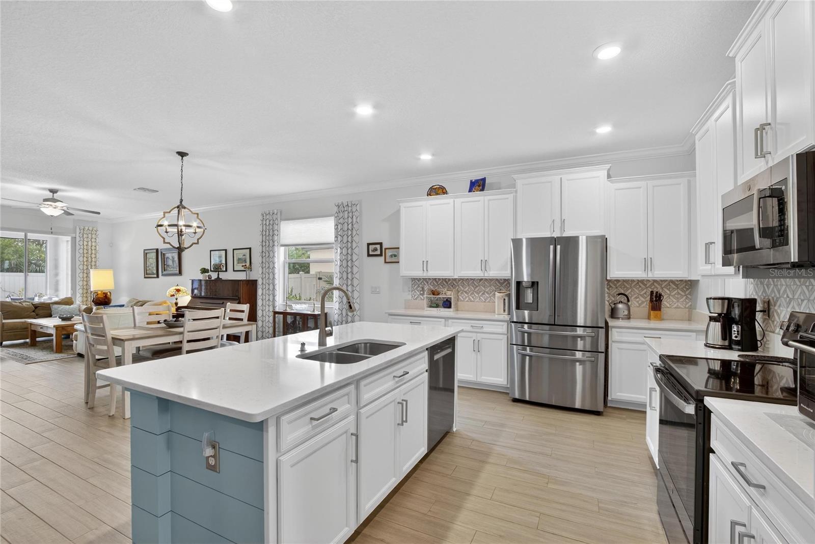 Image 8 of 66 For 16912 Anchor Root Street