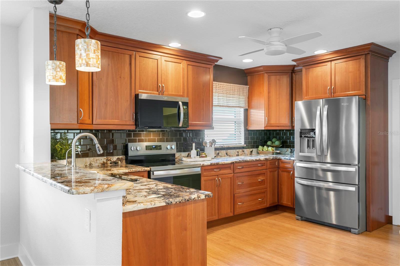 Image 15 of 47 For 253 Hermosita Drive