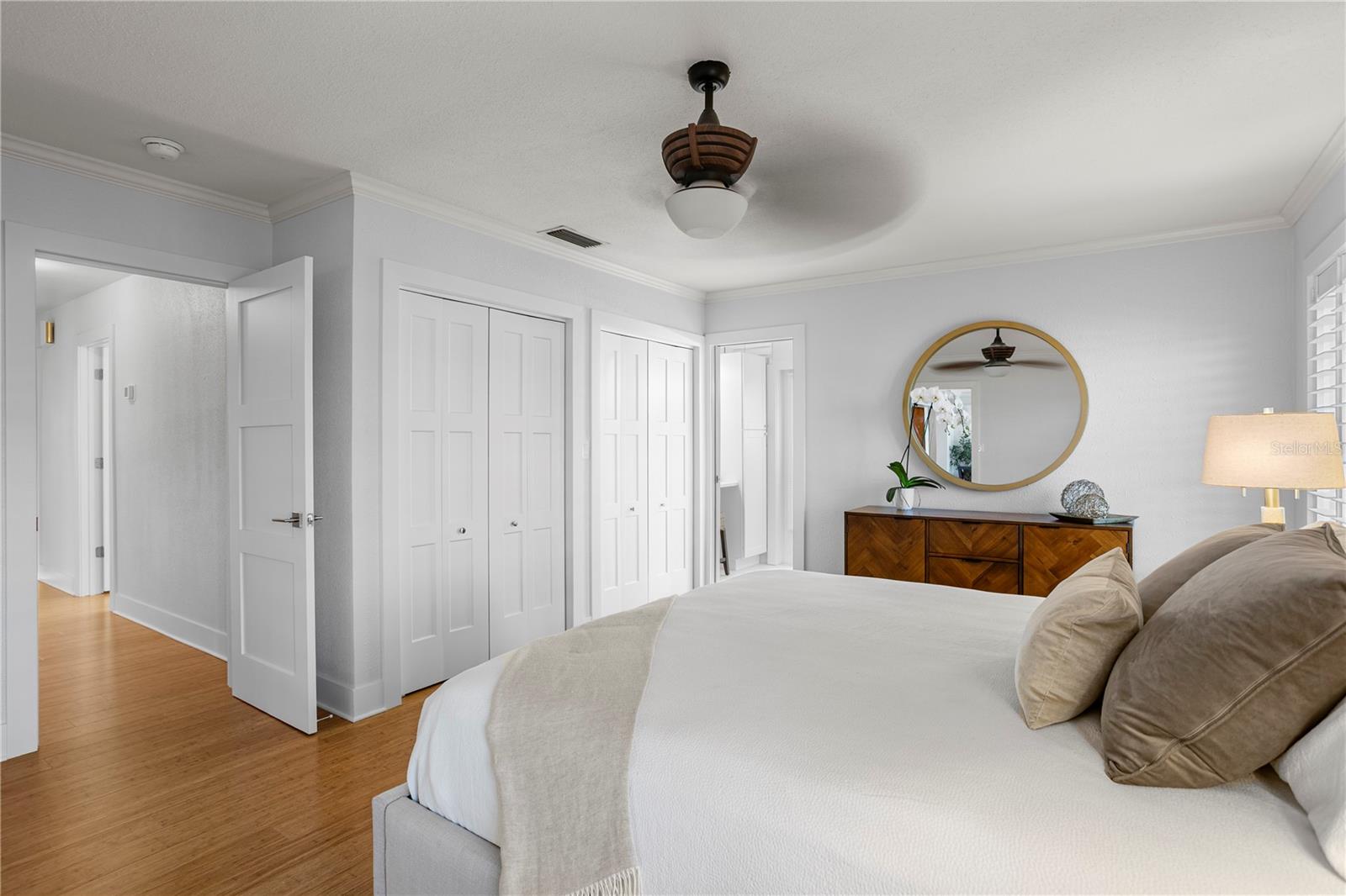 Image 18 of 47 For 253 Hermosita Drive