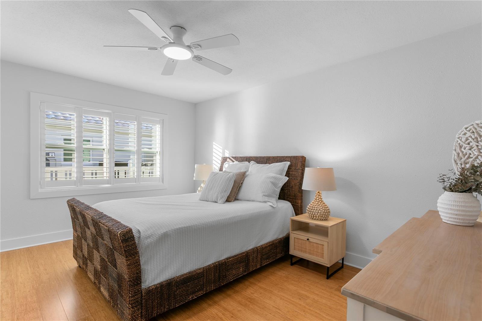 Image 26 of 47 For 253 Hermosita Drive