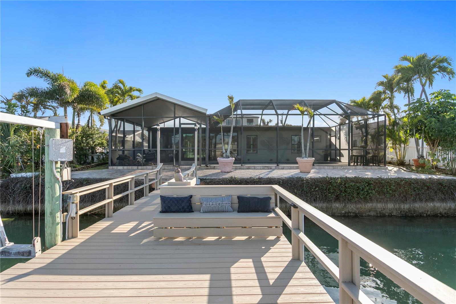 Image 34 of 47 For 253 Hermosita Drive