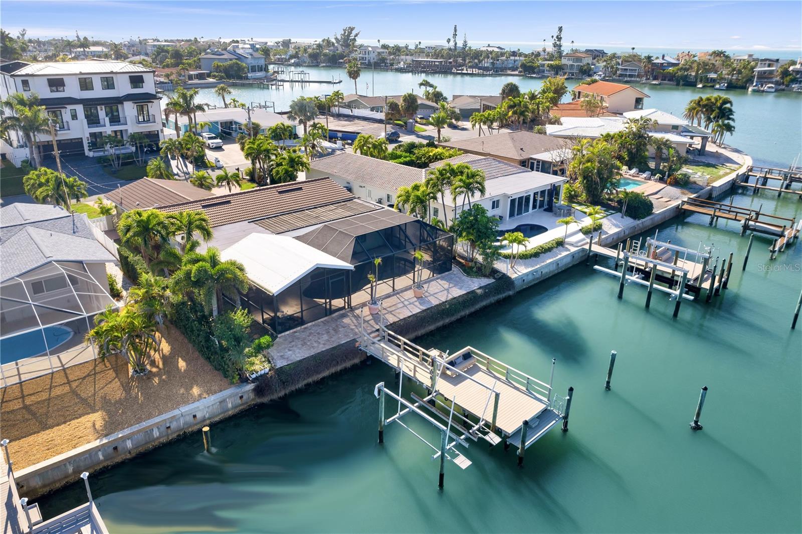 Image 36 of 47 For 253 Hermosita Drive