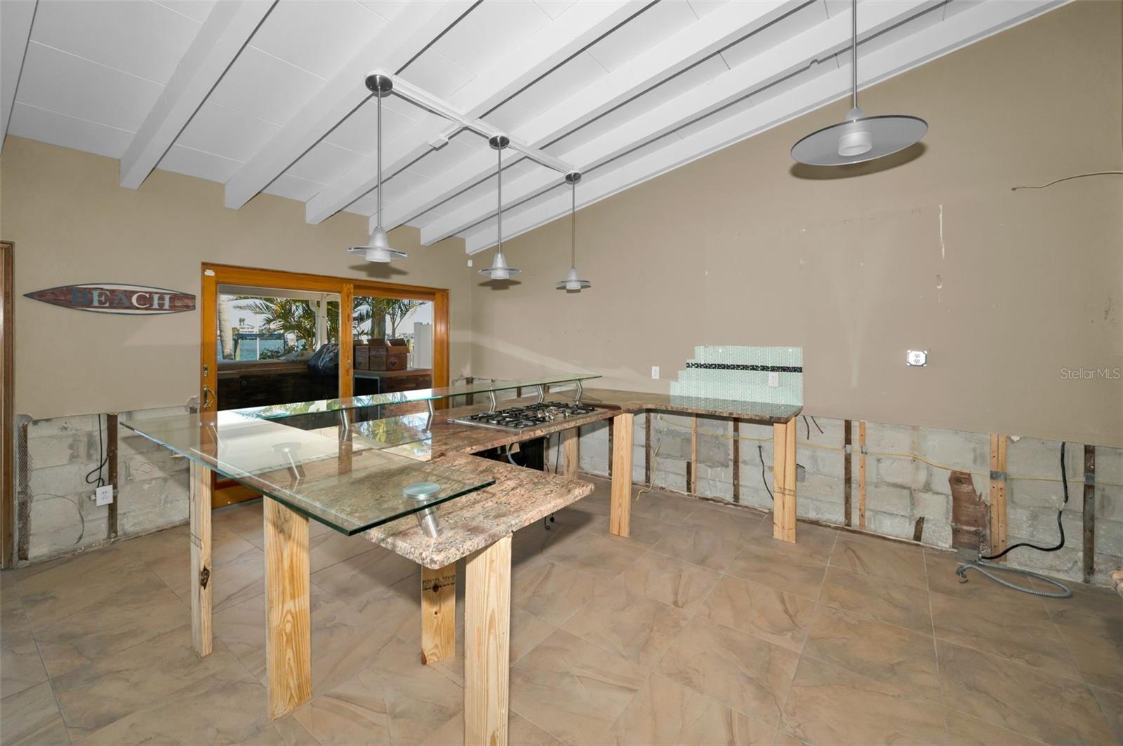 Listing photo id 45 for 366 La Hacienda Drive