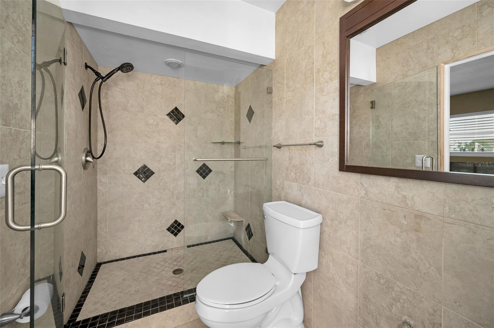 Listing photo id 47 for 366 La Hacienda Drive